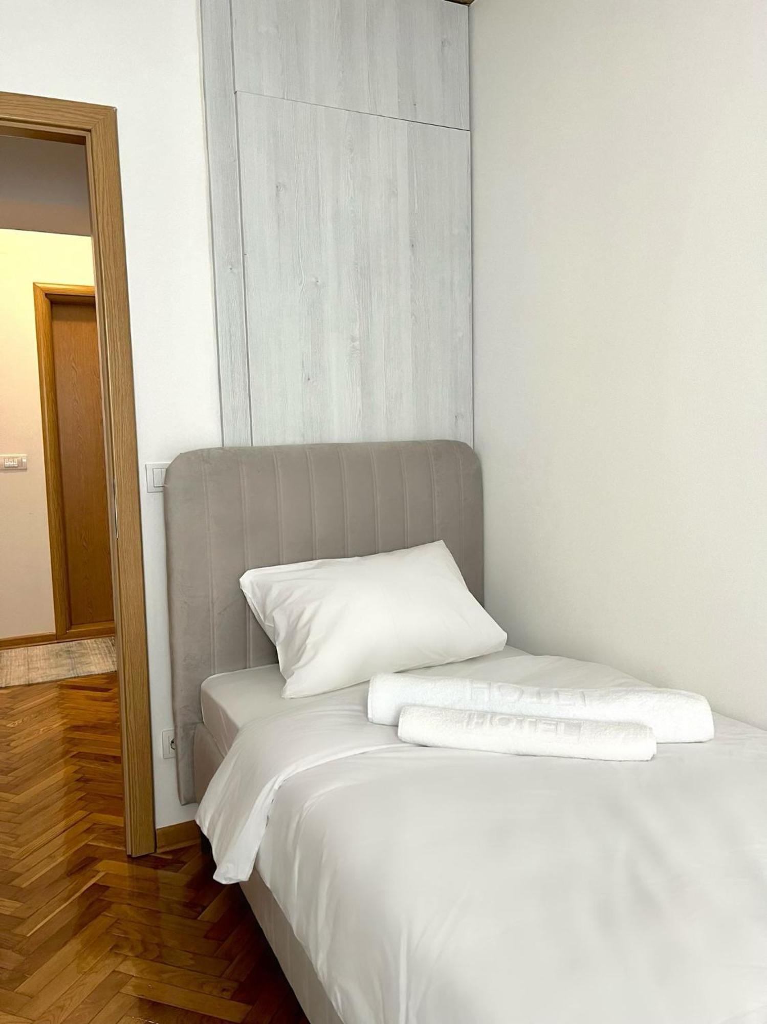 Lumo Appartement Ni Buitenkant foto